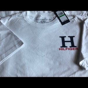 NWT BOYS TOMMY HILFIGER T-SHIRT SZ 16/18